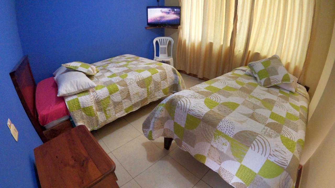 Hostal Casa Montoya บาญอส ภายนอก รูปภาพ