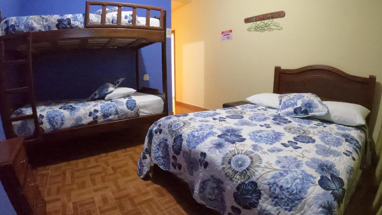 Hostal Casa Montoya บาญอส ภายนอก รูปภาพ